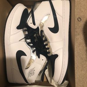 Air Jordan Retro 1